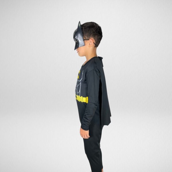Batman - Image 2